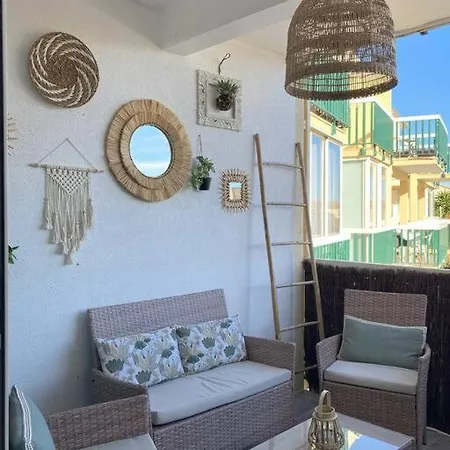 Apartmán Tropical Duplex : Bord De + Piscine *