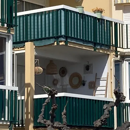 Apartmán Tropical Duplex : Bord De + Piscine Frontignan