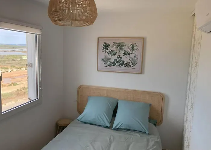 Tropical Duplex : Bord De + Piscine アパート