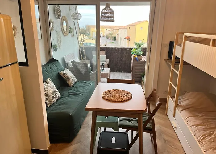 Tropical Duplex : Bord De + Piscine アパート